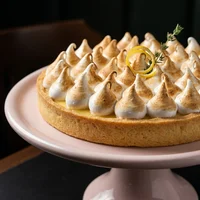 Torta de Limão-Siciliano com Merengue Italiano, Amêndoa Amarga