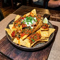 Totopos com Molho da Casa, Taqueria do Beco