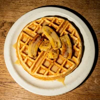 Waffle com Banana e Leite Condensado, Grão Cheio