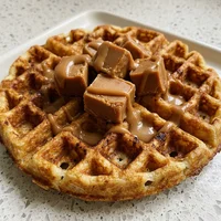 Waffle de Tapioca com Doce de Leite, Goma Café