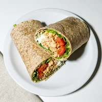 Wrap Integral de Frango com Alface, Verde de Esquina