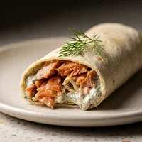 Wrap de Salmão Curado com Endro, Clorofila