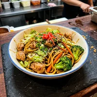 Yakisoba de Frango, Sushi do Balcão Azul